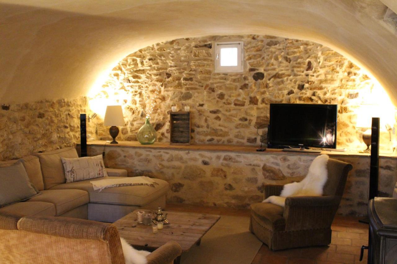 Les Romarins B&B, 10 Min D'Uzes, Piscine Et Grand Jardin, Table D'Hote Uzès Exterior foto